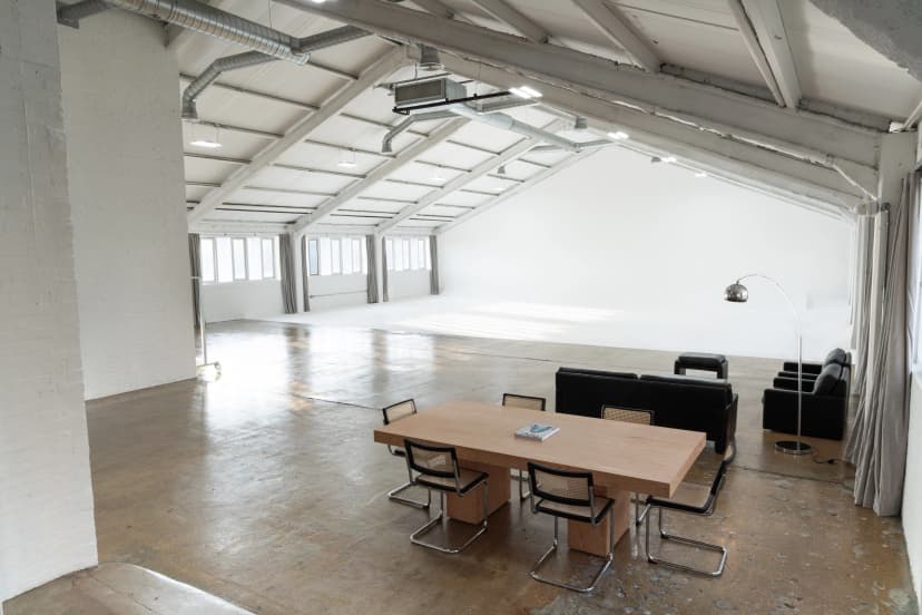 [YOU.] STUDIO - A PHOTOGRAPHIC STUDIO London — photo 1