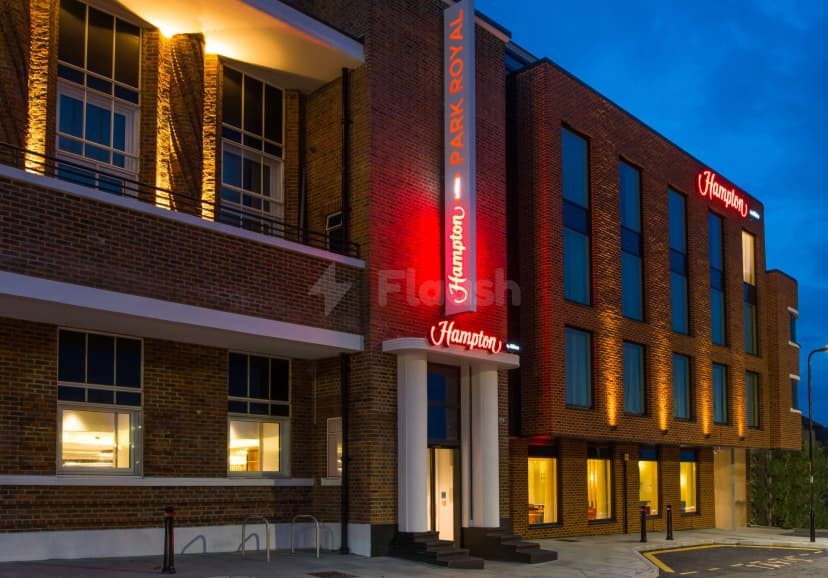 Hampton by Hilton London Park Royal — photo 4
