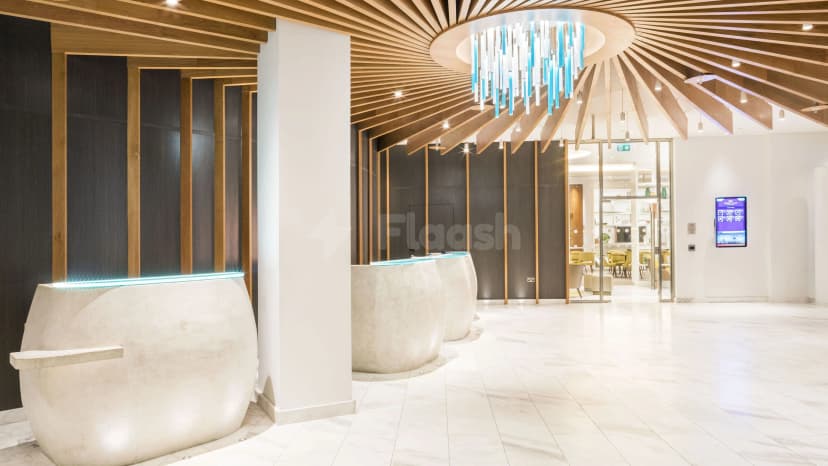 Crowne Plaza London - Kings Cross — photo 1