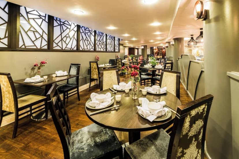 Crowne Plaza Liverpool - John Lennon Airport by IHG — photo 1