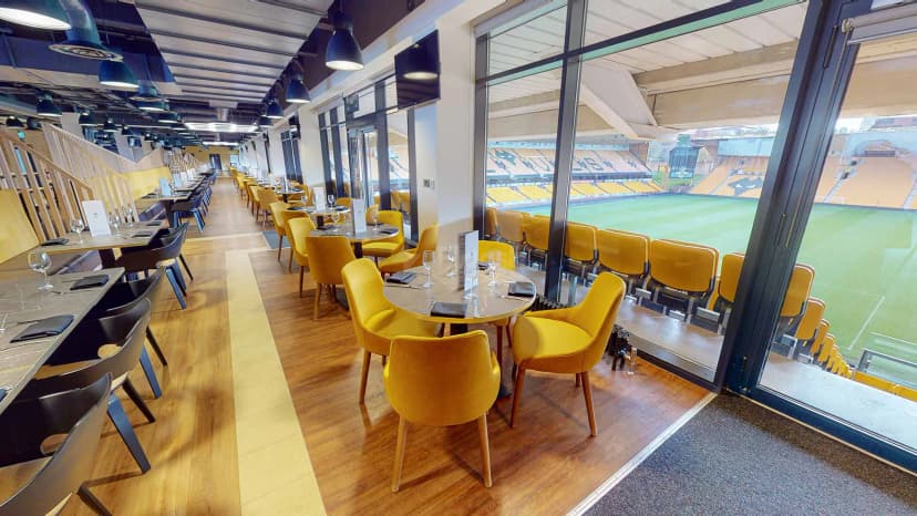 Molineux Stadium — photo 1