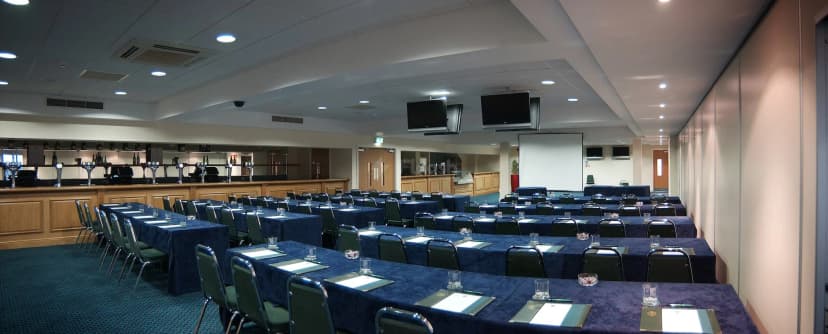 Haydock Park Racecourse — photo 3