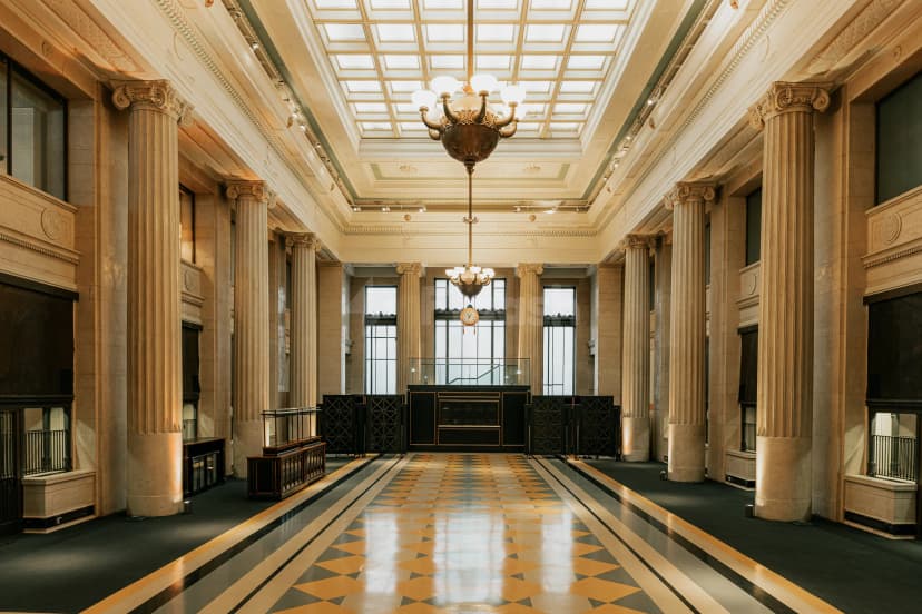 Banking Hall — photo 2