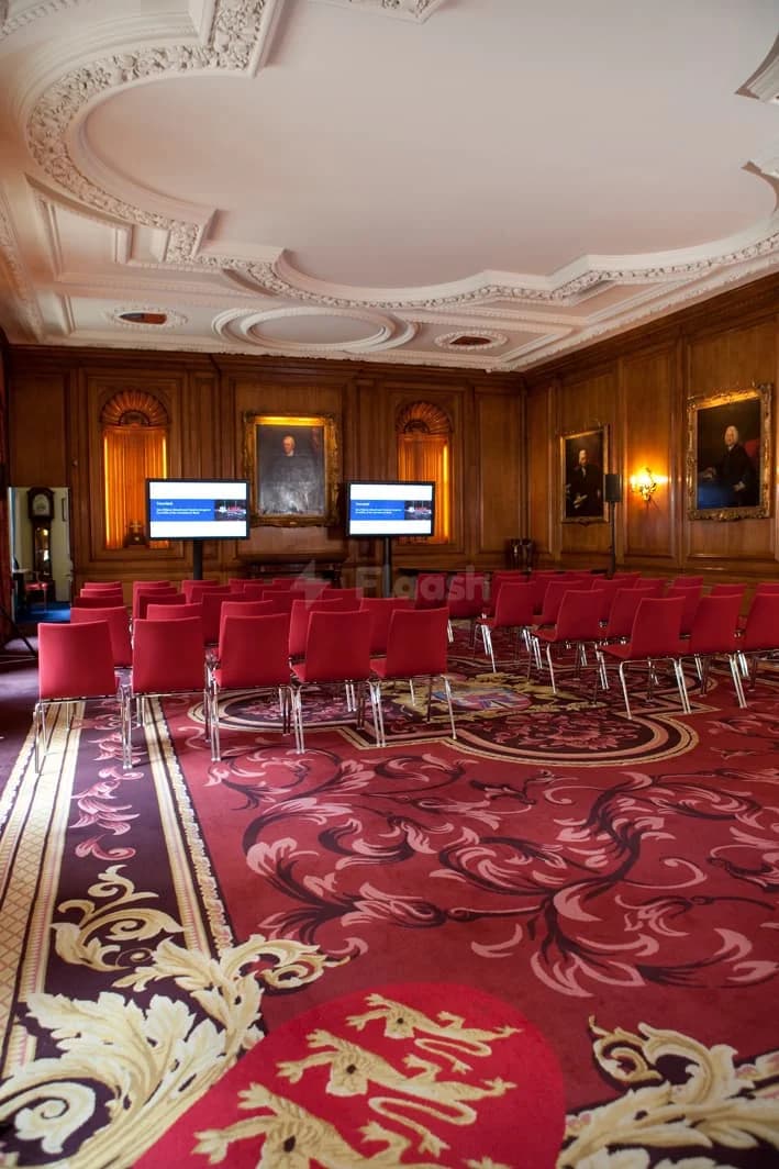 Merchant Taylors' Hall — photo 3