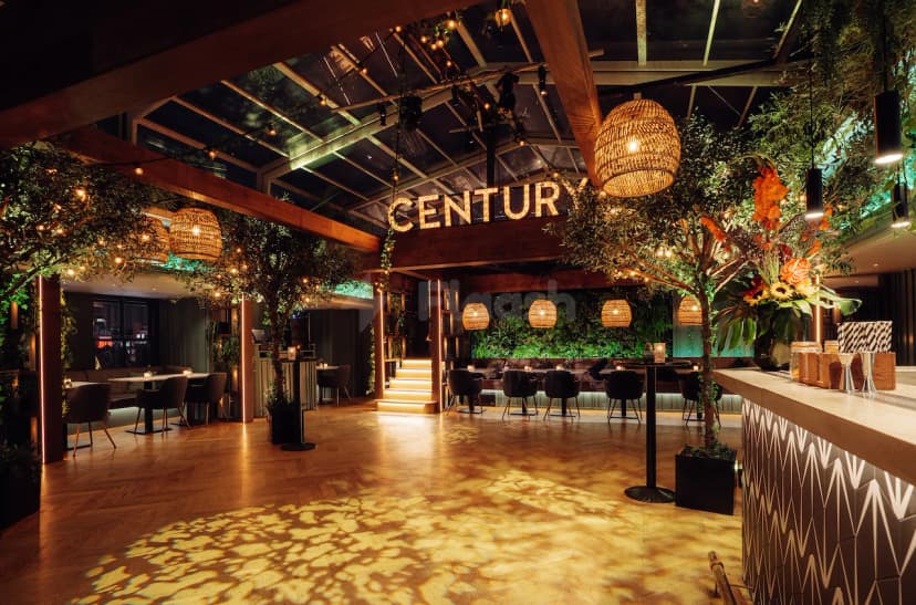 Century Club — photo 2