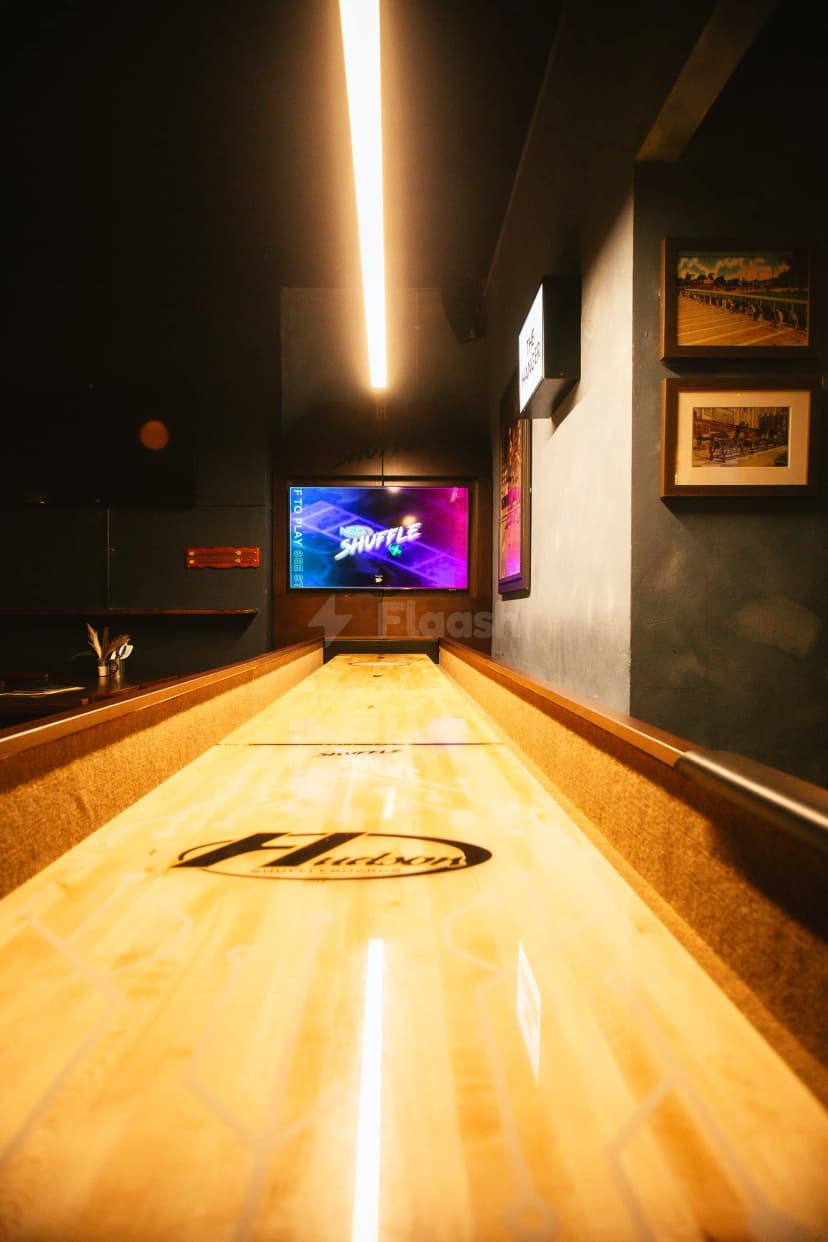 Newhall Street Tavern — photo 3