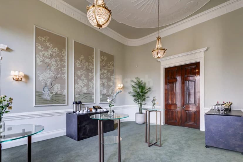 41 Portland Place — photo 2