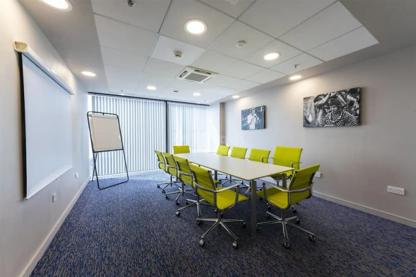 Hampton by Hilton Liverpool/John Lennon Airport — photo 1