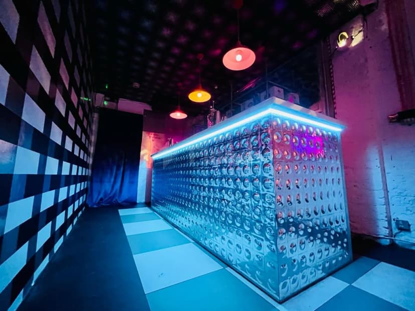 Bonkers  Bar — photo 5