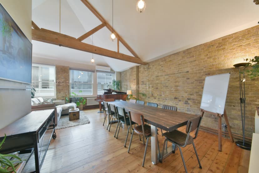 Treehouse Loft — photo 1
