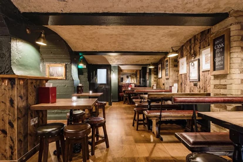 The Kings Head (UK) — photo 2