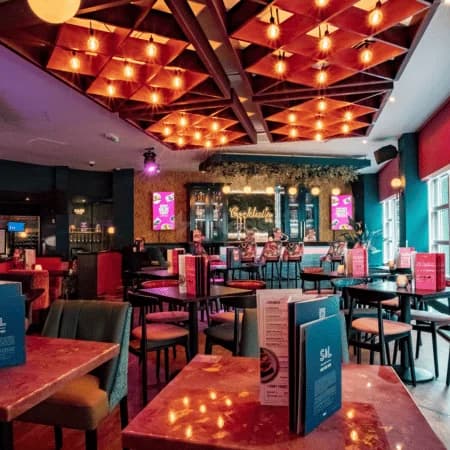 Slug and Lettuce Tower Bridge — photo 4