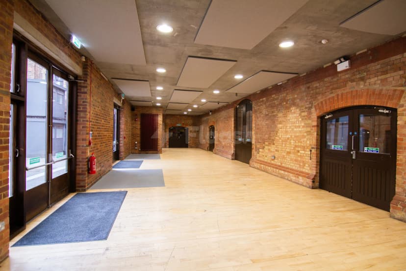 Shoreditch Electric — photo 2