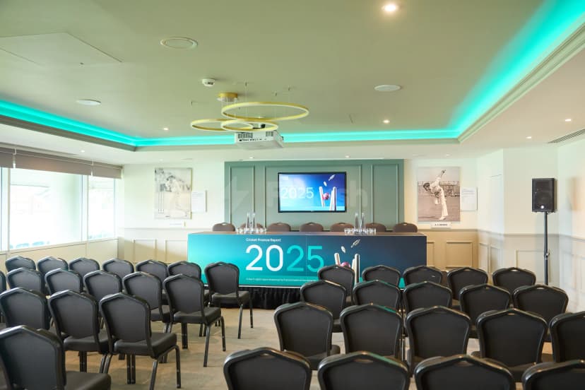 Kia Oval — photo 1