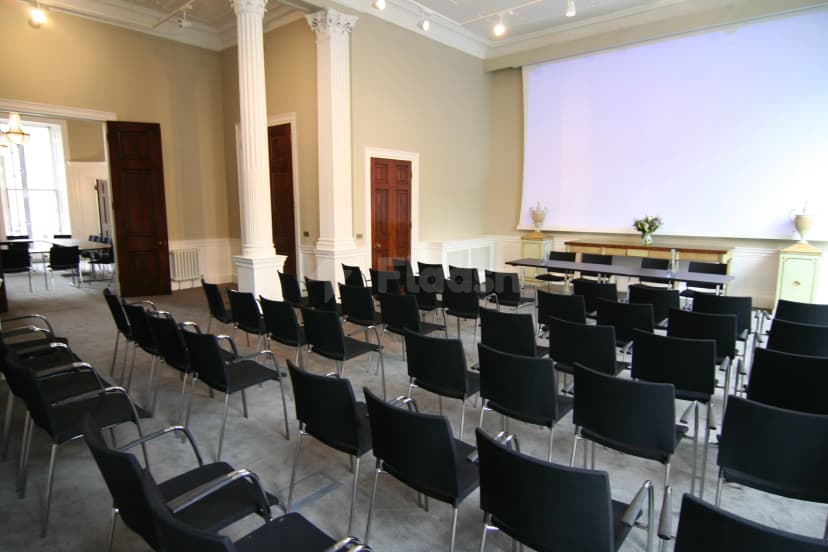 41 Portland Place — photo 3