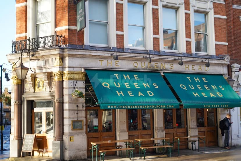 The Queens Head — photo 1