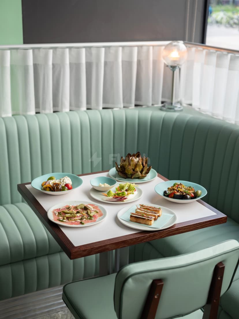 Lina Stores King's Cross Restaurant & Deli — photo 1