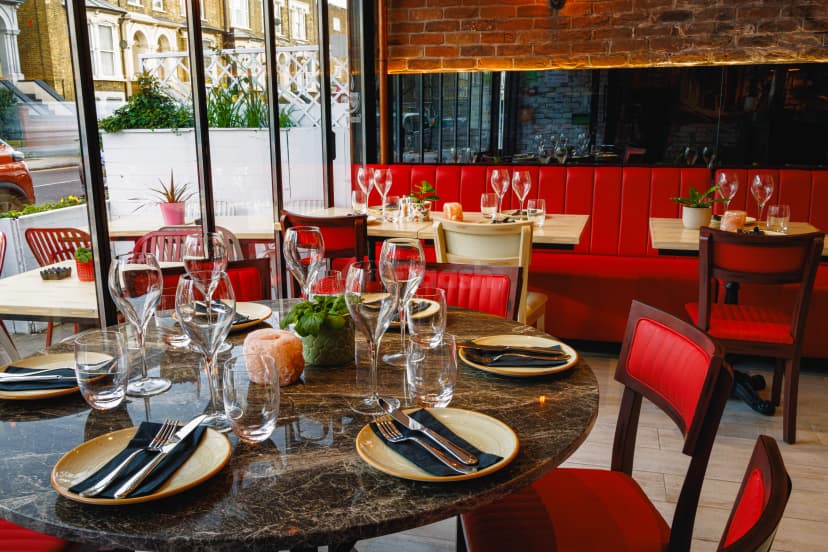 Luna Llena restaurant — photo 1