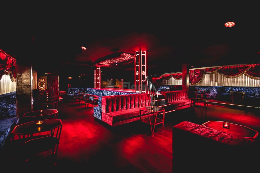 Cirque le Soir — photo 1