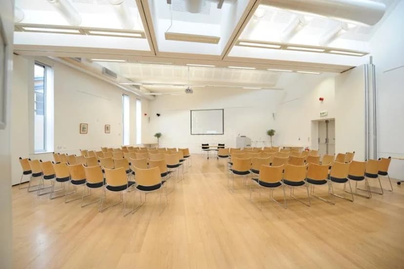 Signing Tree Venue — photo 4