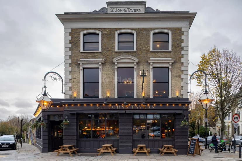 St John's Tavern — photo 4
