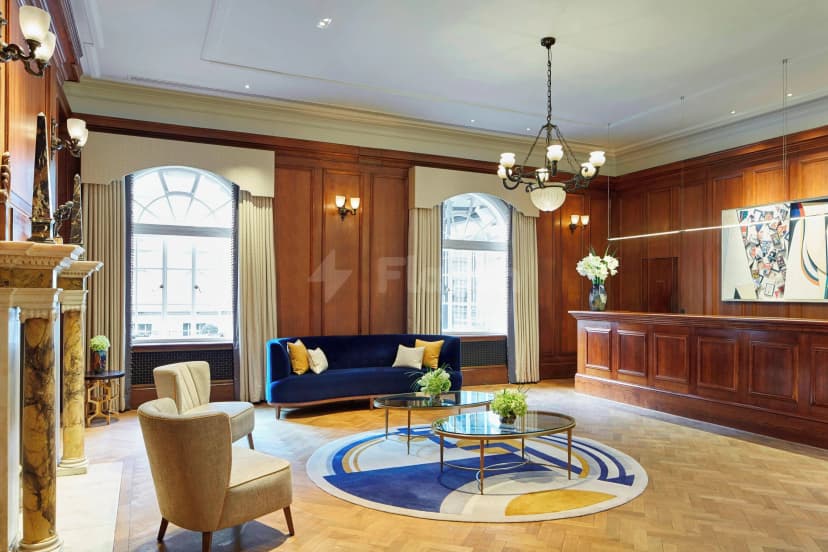 London Marriott Hotel County Hall — photo 1