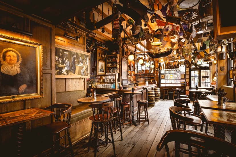 Mr Fogg's Tavern — photo 4