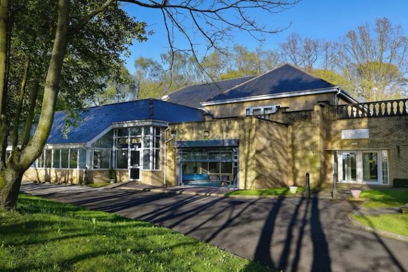Mercure Manchester Norton Grange — photo 1