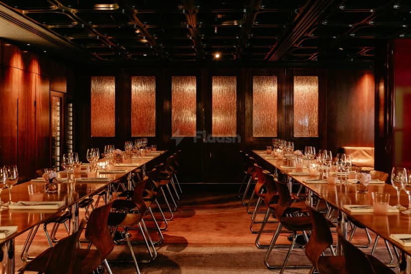 TOWN Restaurant — photo 4