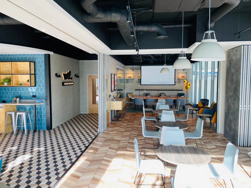 Holiday Inn London Whitechapel/ Whitechapel Think Factory — photo 4