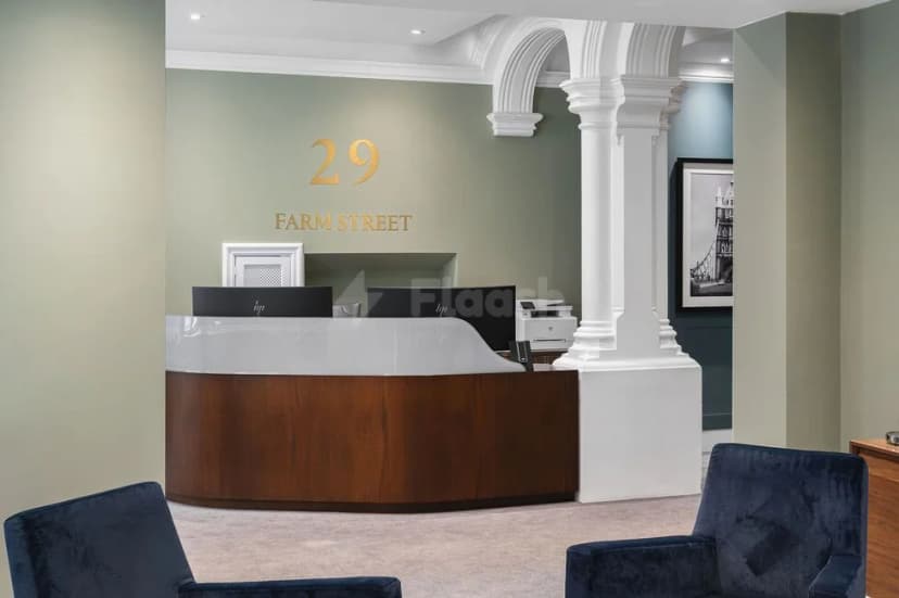 29 Farm Street — photo 2