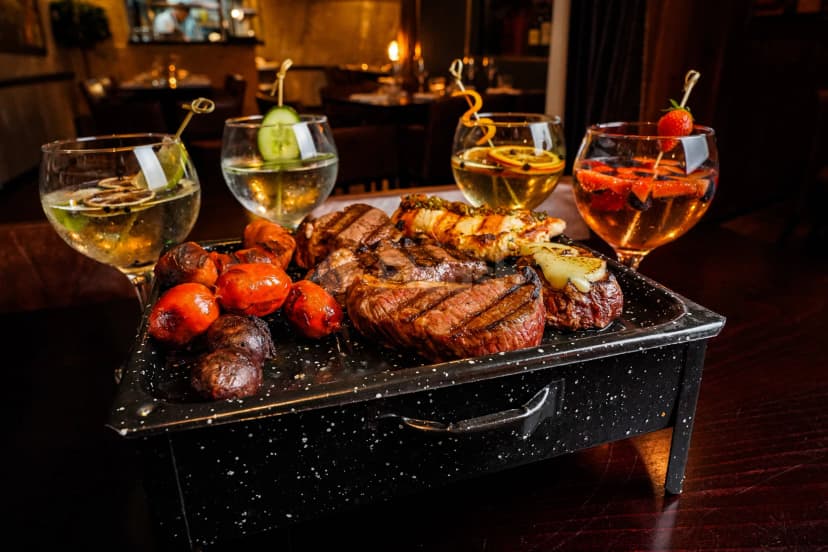 Omnino Steakhouse — photo 4