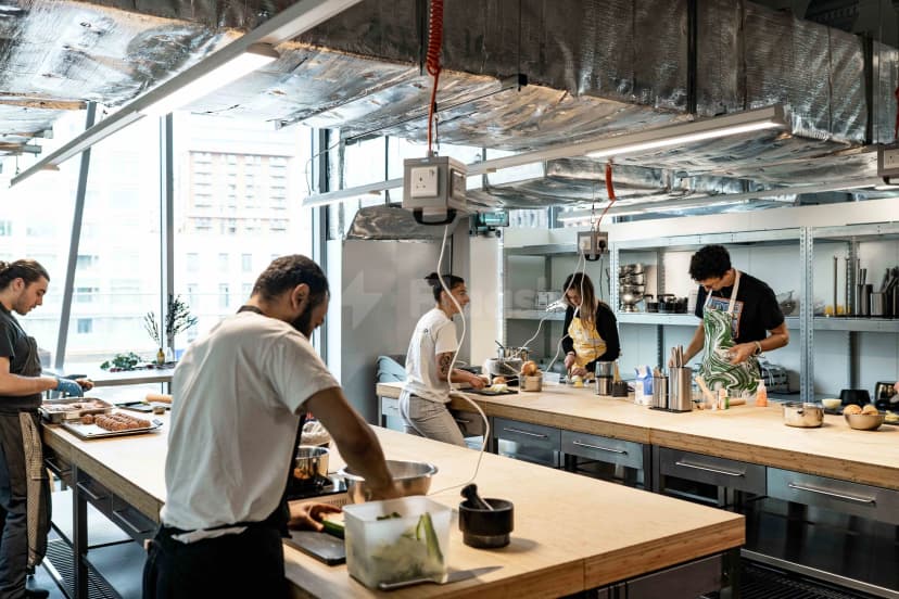 Mission Kitchen — photo 4