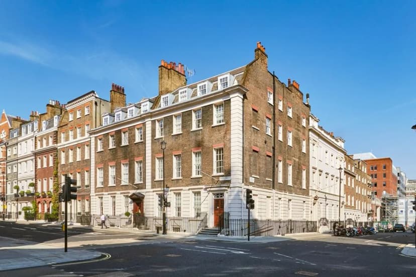 53 Davies Street — photo 1