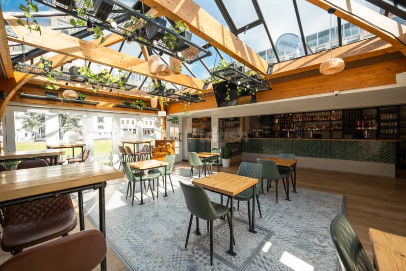 Finsbury Square Garden Bar — photo 3