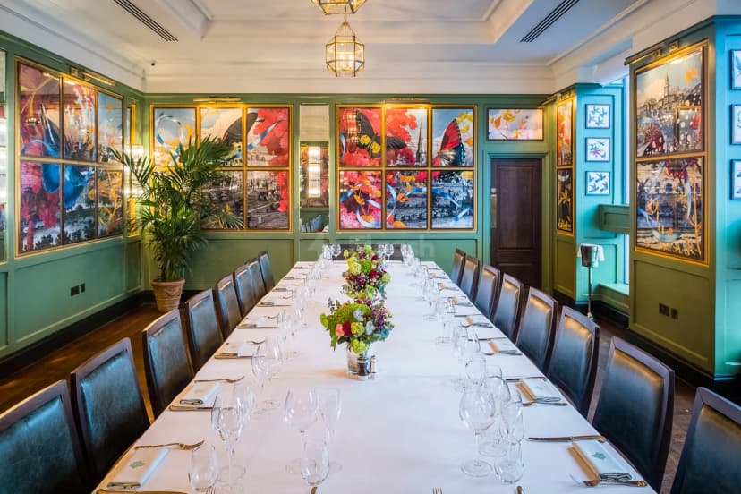 The Ivy Temple Row — photo 1