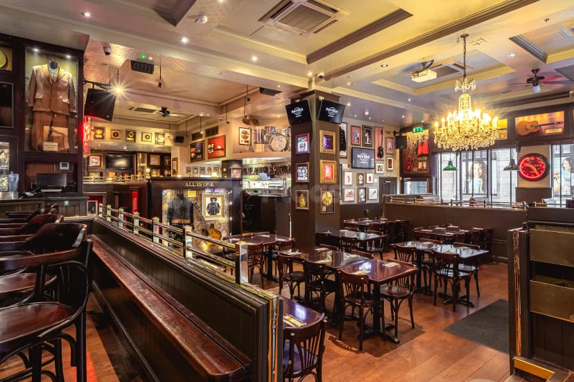Hard Rock Cafe London — photo 5