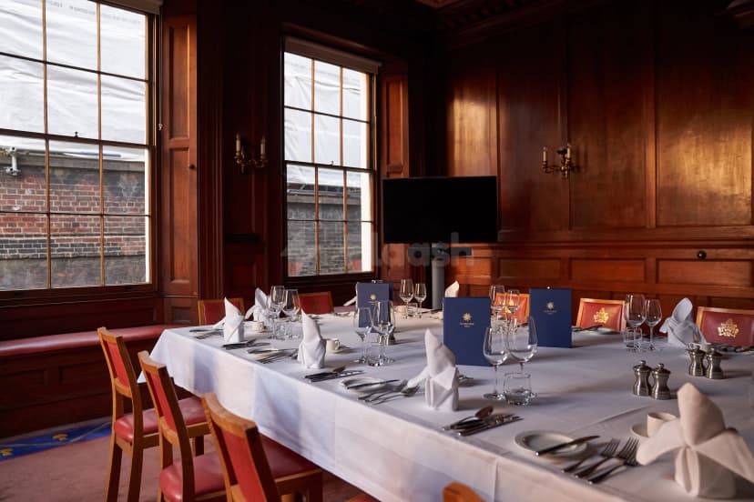Innholders' Hall — photo 4