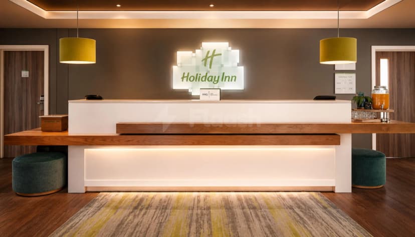 Holiday Inn London-Brentford Lock — photo 2