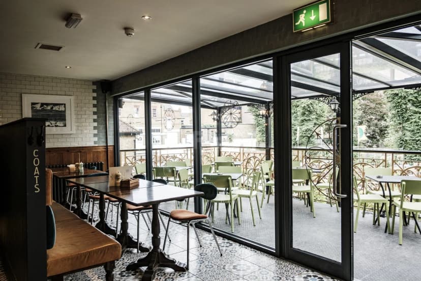 The Drayton Court Hotel — photo 2