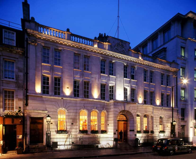 Courthouse Hotel — photo 1