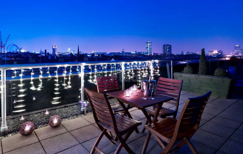 Park Plaza Victoria London — photo 1