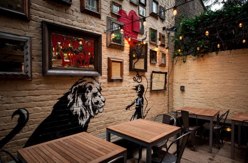 The Princess of Wales Pub — photo 4