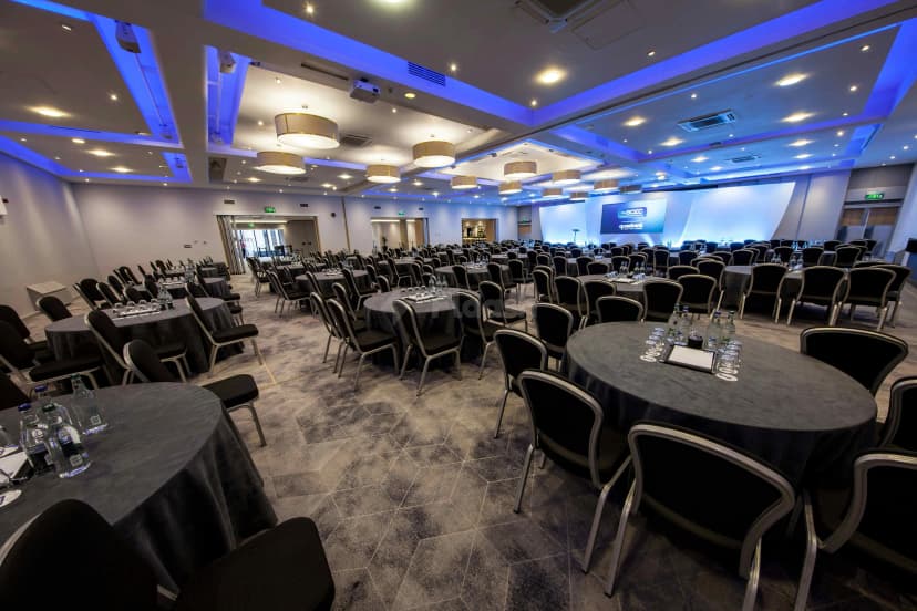 B5 Central Conferences & Events — photo 2