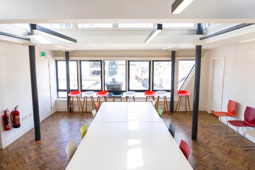 The Offices at 53 King Street — photo 1