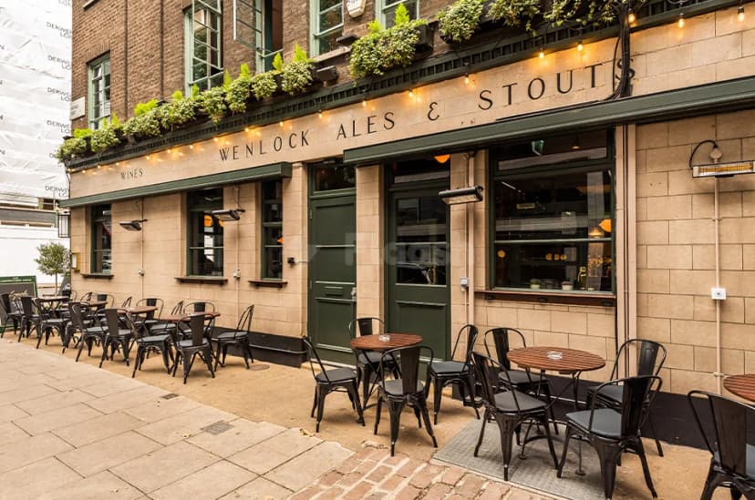 Carpenters Arms — photo 4