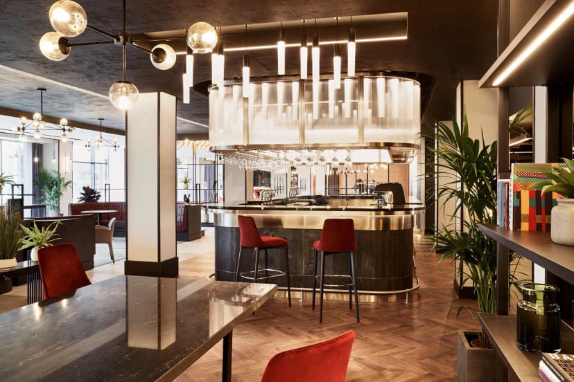 Radisson RED and Radisson Hotel and Conference Centre London Heathrow — photo 5