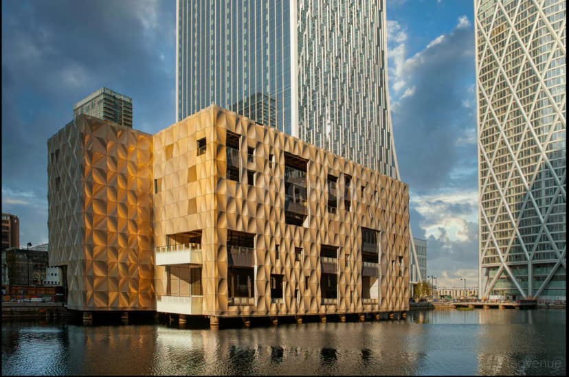 Amazing Grace, Canary Wharf — photo 1