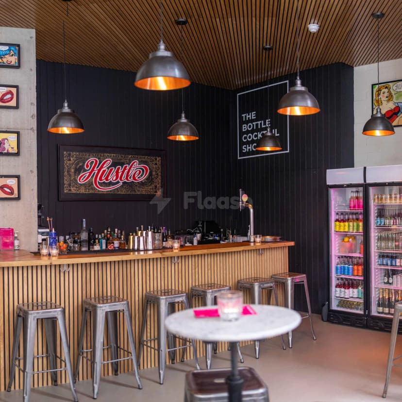 The Bottle Cocktail Shop & Bar — photo 4