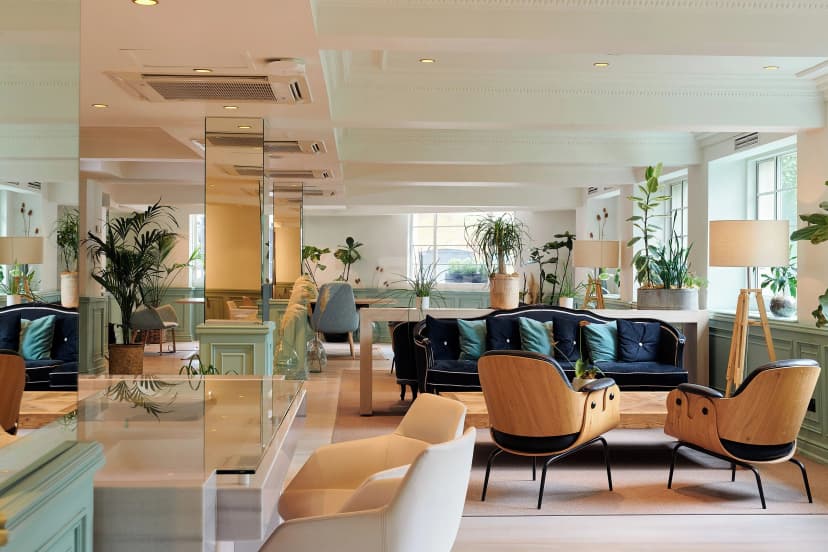 Melia White House — photo 2